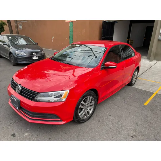 Volkswagen Jetta 2.0 Live Mt