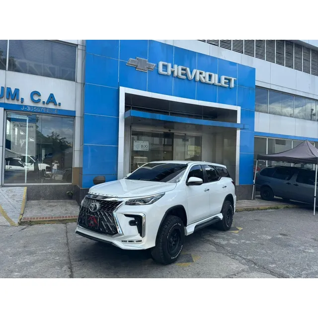 Toyota Fortuner Dubai