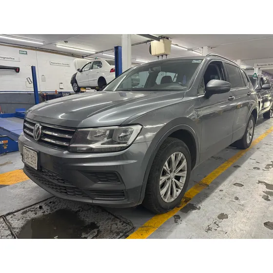 Volkswagen Tiguan 1.4 Trendline Plus At