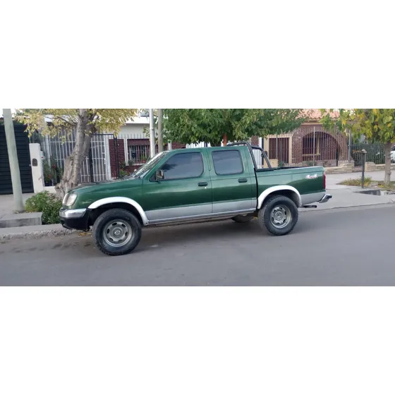 Nissan Pick Up 3.2 Dx 4x4 D/cab D
