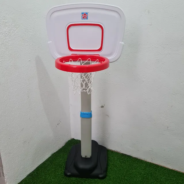 Cesta De Baloncesto Con Base Para Niños.