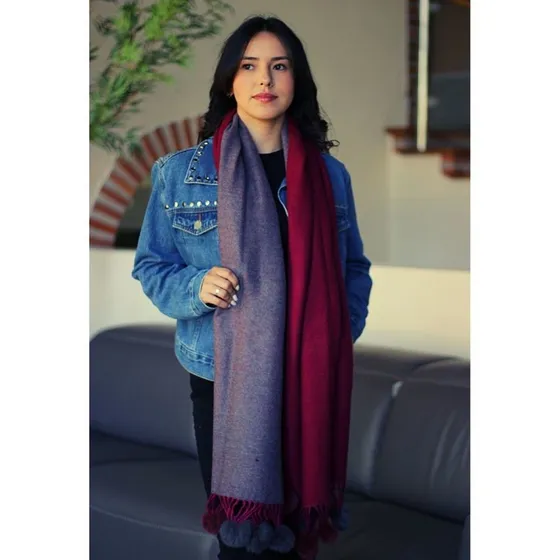 Cachecol Echarpe Pompom Pashmina Lenço Xale Manta Moda Frio Cor Vinho e Cinza Tamanho Único