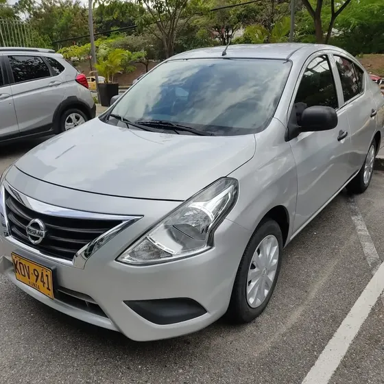 Nissan Versa 2022 1.6 Drive At