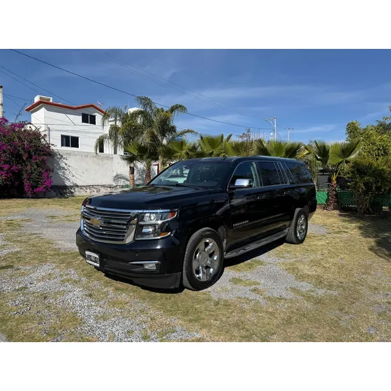 Chevrolet Suburban 5.3 Ltz V8 4wd 2da Cubo At