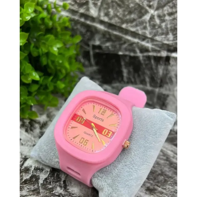 Reloj Unixe 4.5$ Al Mayor