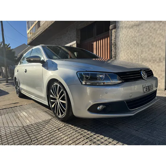 Volkswagen Vento 2.0 Sportline Tsi 200cv