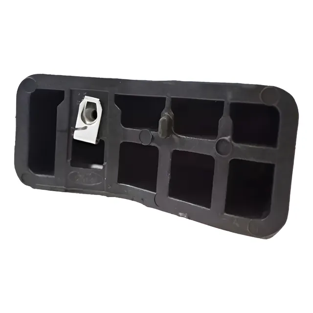 Base Soporte Parachoque Derecho Ford F350 F250 Super Duty