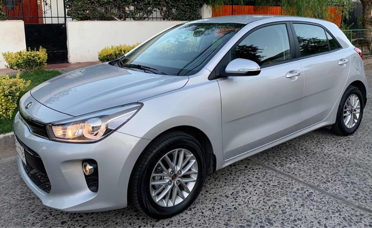 Kia Motors Rio 5 Ex Full 1.4