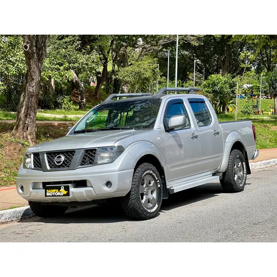 Nissan Frontier 2.5 Le Attack Cab. Dupla Aut. 4p