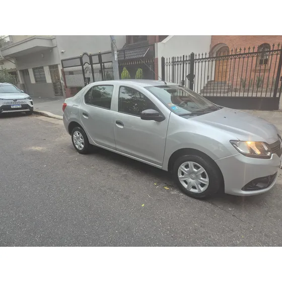 Renault Logan 1.6 Authentique Plus 85cv Nac