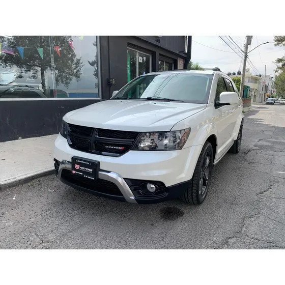 Dodge Journey 2.4 Sxt Sport 7 Pasajeros At