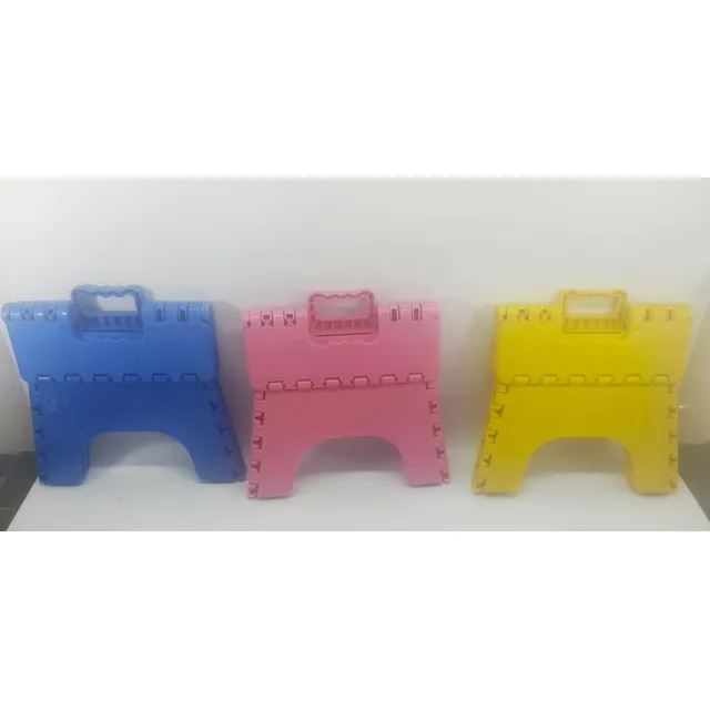 Remate Banco Plegable De Plástico Pequeño Remate  3 Unidades