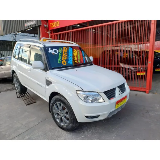 Mitsubishi Pajero Tr4 2.0 4x2 Flex Aut. 5p