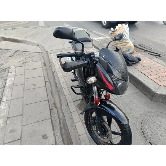 Pulsar 180 En Excelente Estado, Segundo Dueño.