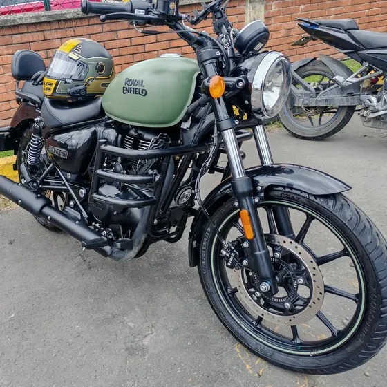 Meteor 350 Fireball Green