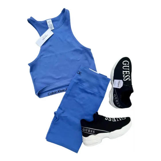 Conjunto Calvin Klein Biker Y Top Leer Descripción