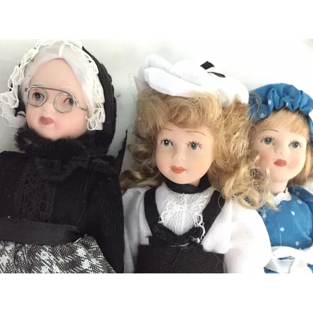 24 Muñecas De Porcelana, Hechas A Mano Y Sus Complementos