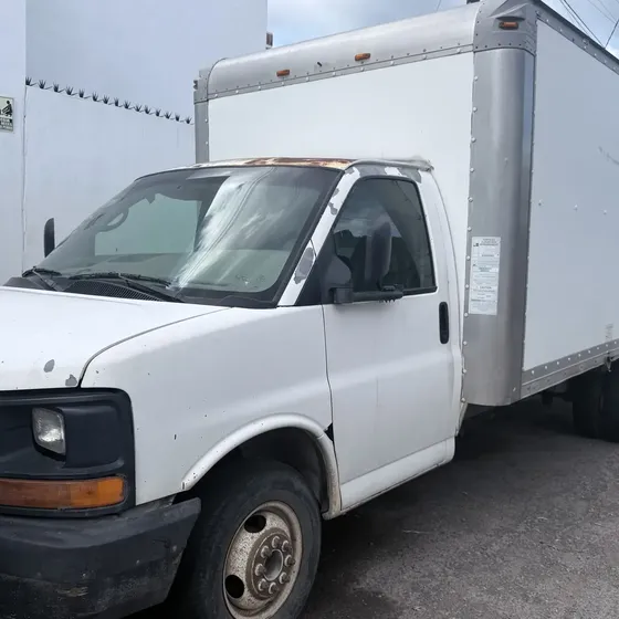 GMC Savana 2005 8 Cilin Chasis Cabina
