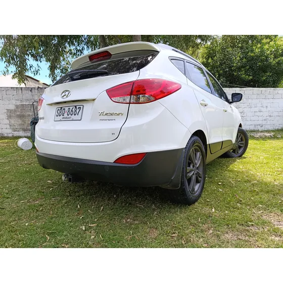 Hyundai Tucson 2.0 Gl 5mt 2wd