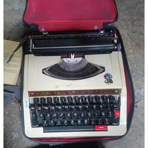 Maquina De Escribir Brother Deluxe 1450 Made In Japon
