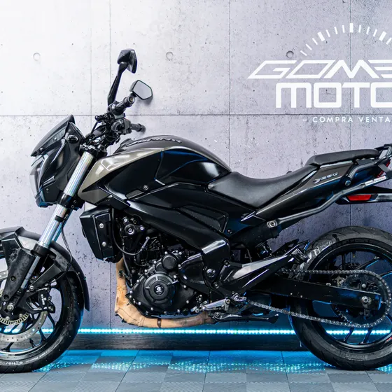 Bajaj Dominar 250 2022