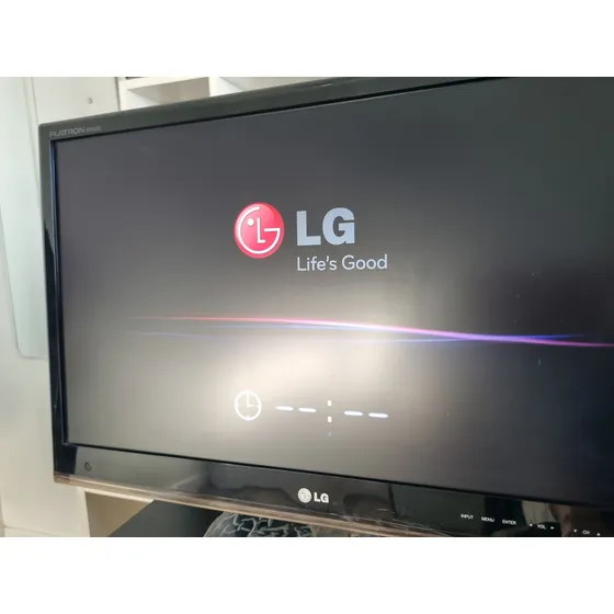 Lg Monitor /tv 25   (usado, Igual A Nuevo) Negro