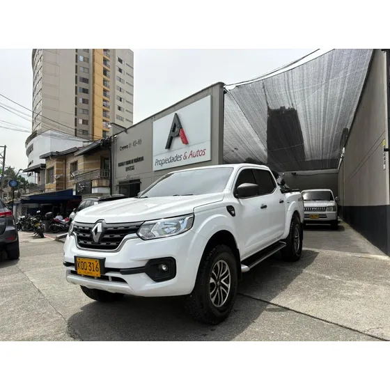 Renault Alaskan Zen 2.5