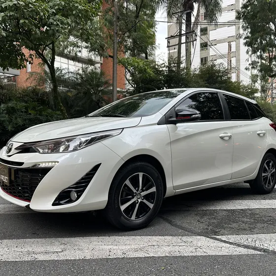 Toyota Yaris 2021 1.5 Sport Cvt