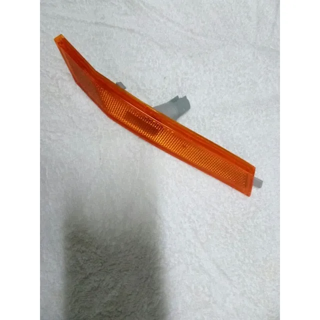 Lampara Lateral Delantera Derecha Ford Fusion 6e5z13200c