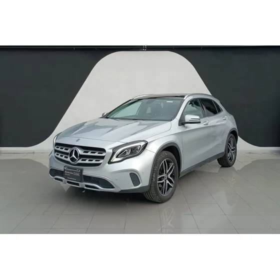 Mercedes-benz Clase Gla 1.6 200 Cgi Sport At