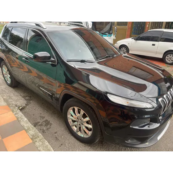 Jeep Cherokee 3.2 Limited