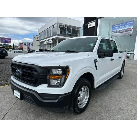Ford F-150 4p Xl Crew Cab 4x2 V6/3.3 Aut