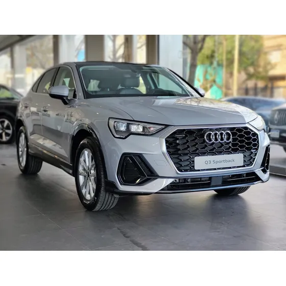 Audi Q3 Sportback 1.4 35tfsi Sportback 150 Cv