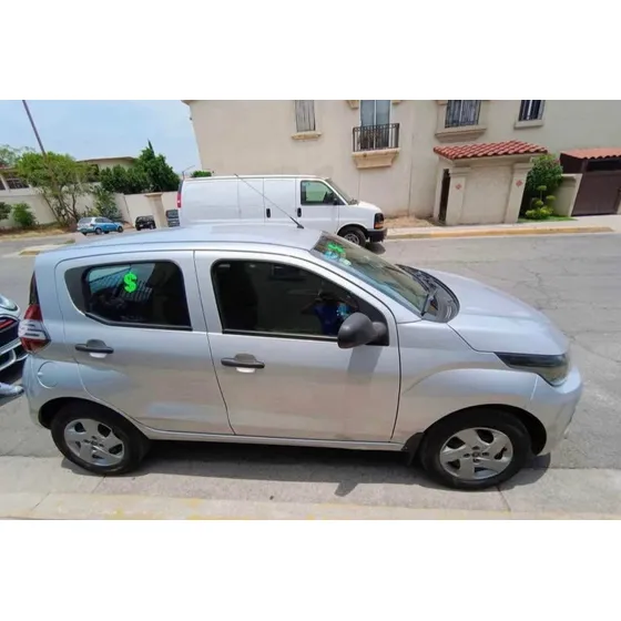 Fiat Mobi 1.0 Like Mt