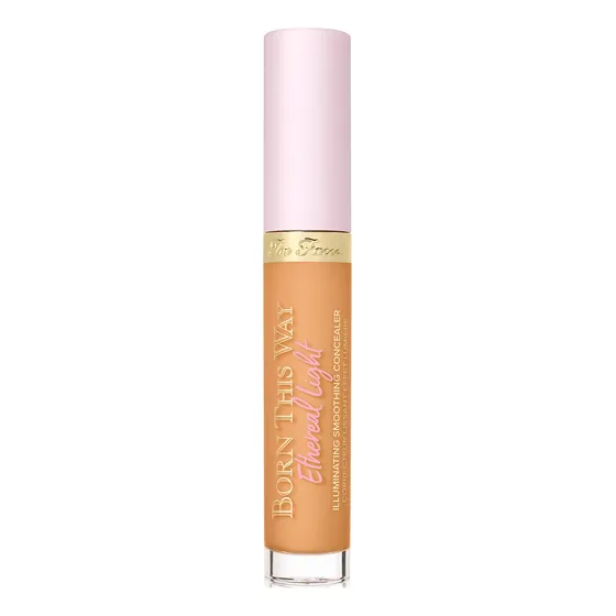 Too Faced Born This Way Illuminating Smoothing Concealer