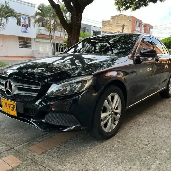 Mercedes-Benz Clase C 2018 180 1.6 Aut. 2018