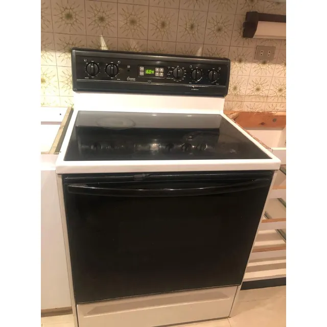 Cocina Horno Eléctrica Vitroceramica Amana Usada Como Nueva