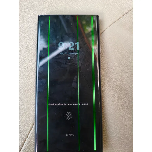 Celular Samsung Galaxy S22 Ultra 128 Gigas, Displey Averiado