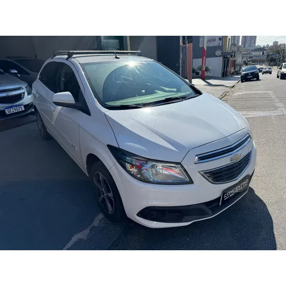Chevrolet Onix 1.4 Mpfi Lt 8v Flex 4p Manual