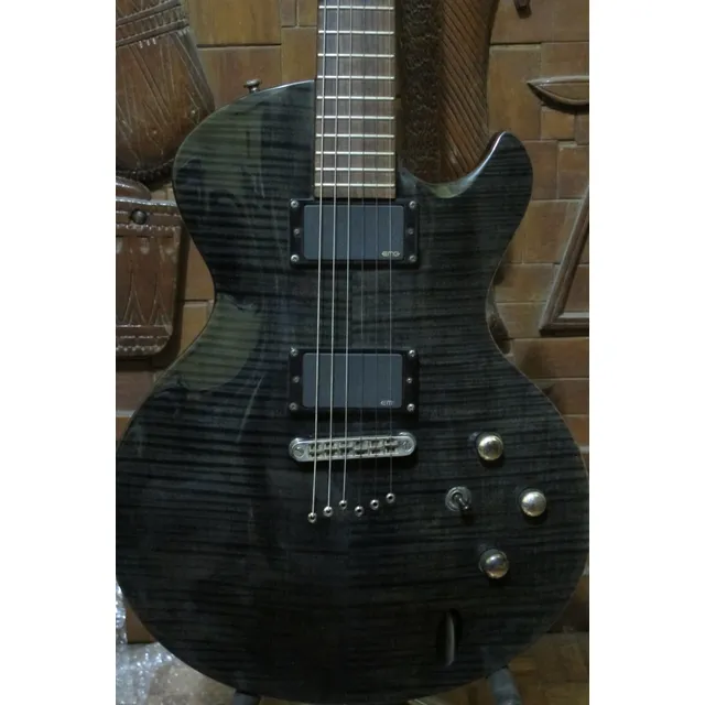 Guitarra Cort Z Custom 2 Emg 81 85 Les Paul Como Nueva Stock