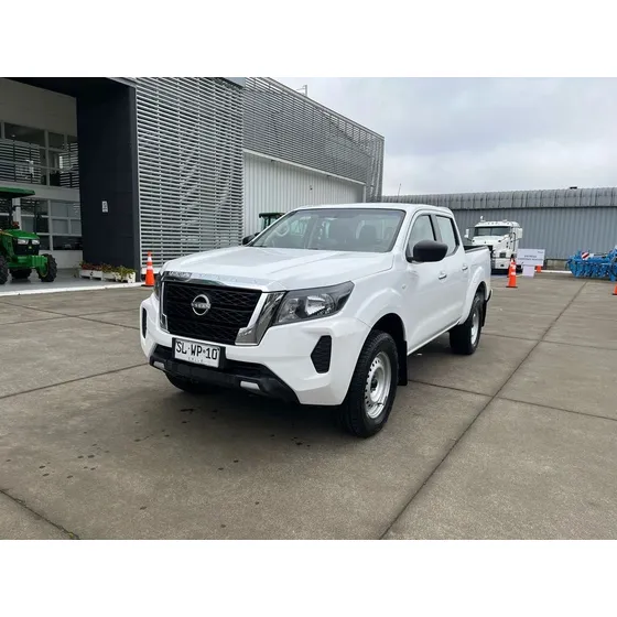 Nissan Navara Navara Dc 4x2 2.3tdi Se