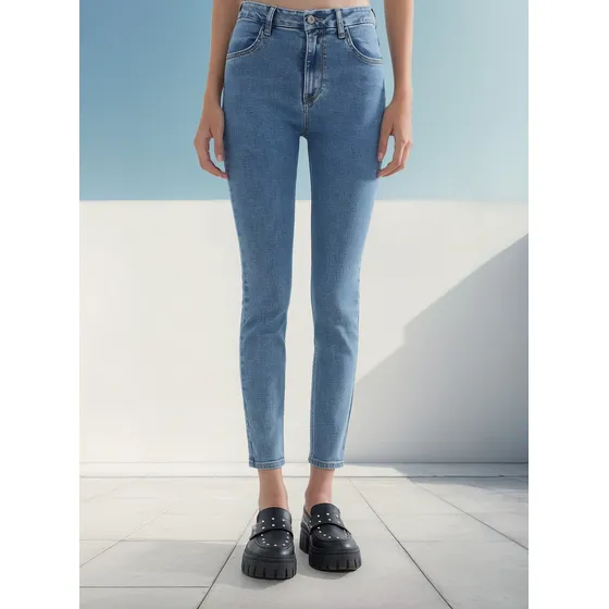 Jean Para Mujer Curvy Marca Seven En Color Azul #28160843