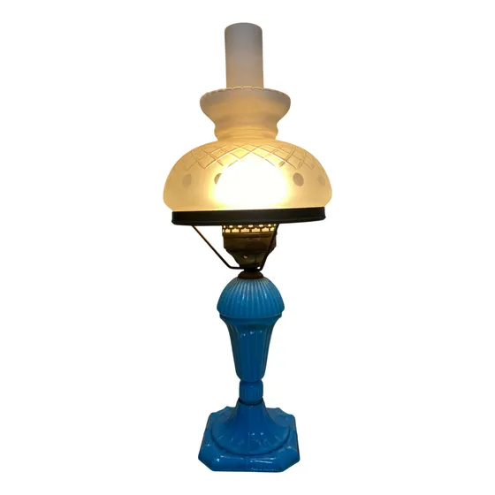 Lámpara Quinqué Antigua Opalina Color Turquesa