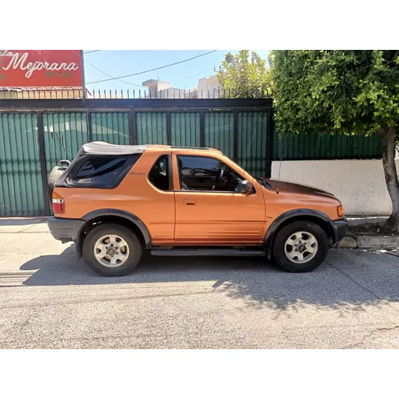 Isuzu Amigo Automática V6 3.5l