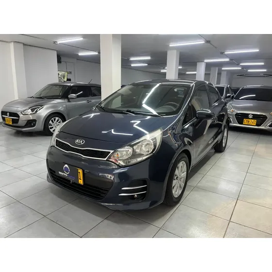 Kia Rio Space - Carros y Camionetas Kia Rio | TuCarro