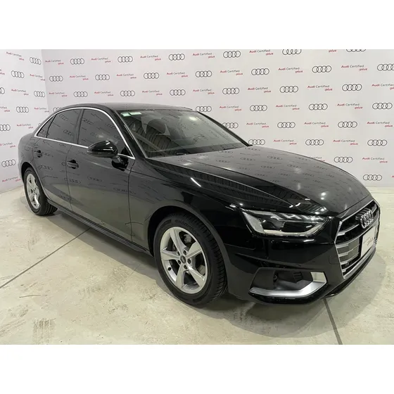 Audi A4 2.0 T Select 190hp Dsg