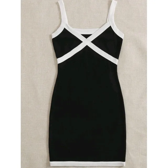 Vestido Negro Y Blanco Al Cuerpo Aesthetic 