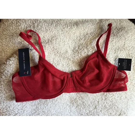 Corpiño Tommy Hilfiger Mesh Tango Red 34b (85/90)