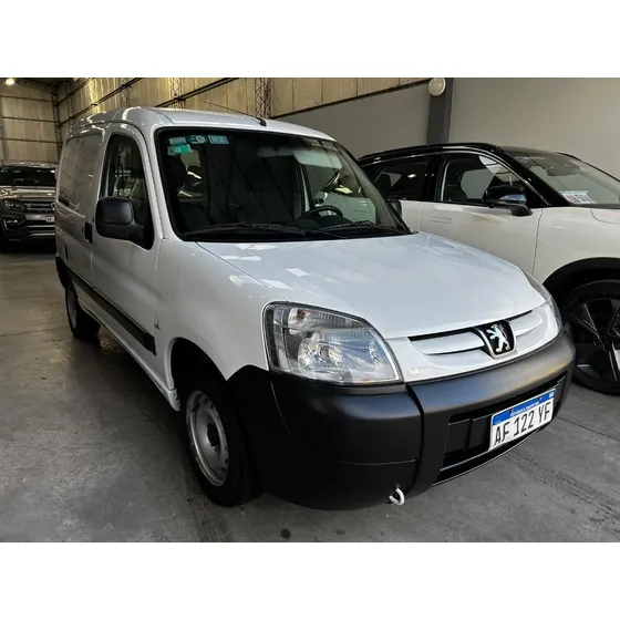 Peugeot Partner Patagónica 1.6 Furgon Confort