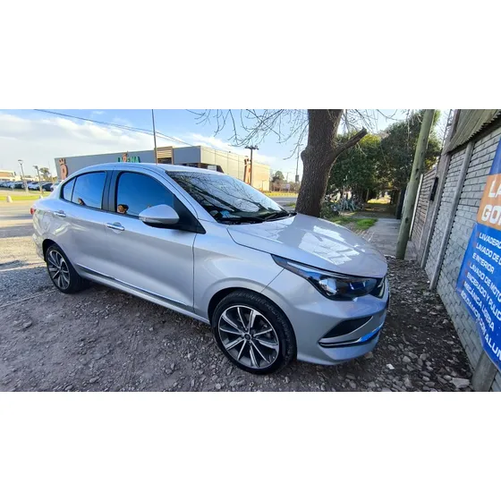 Fiat Cronos 1.8 16v Precision